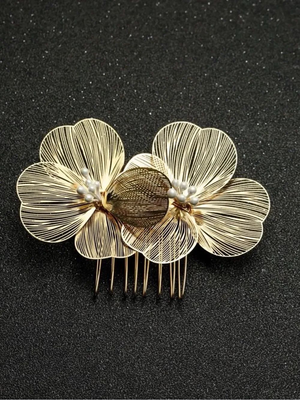 Gold Floral Wire Hair Comb R757 - Picture 2 of 4